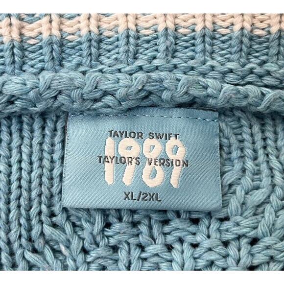 Taylor Swift 1989 Blue Cardigan Authentic Blue White Seagull Size XL / 2XL - Picture 8 of 9